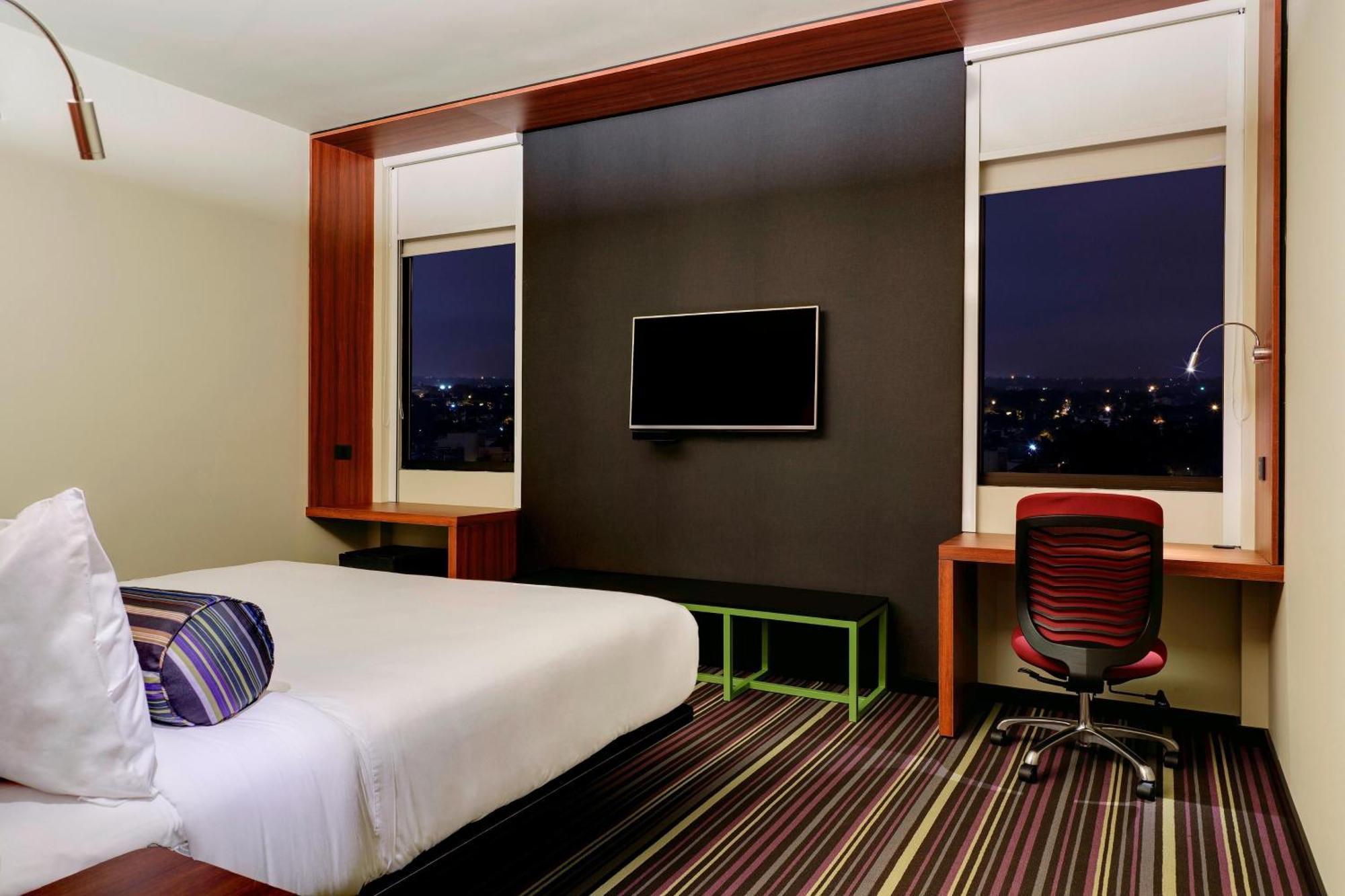 Aloft Asuncion Hotell Exteriör bild